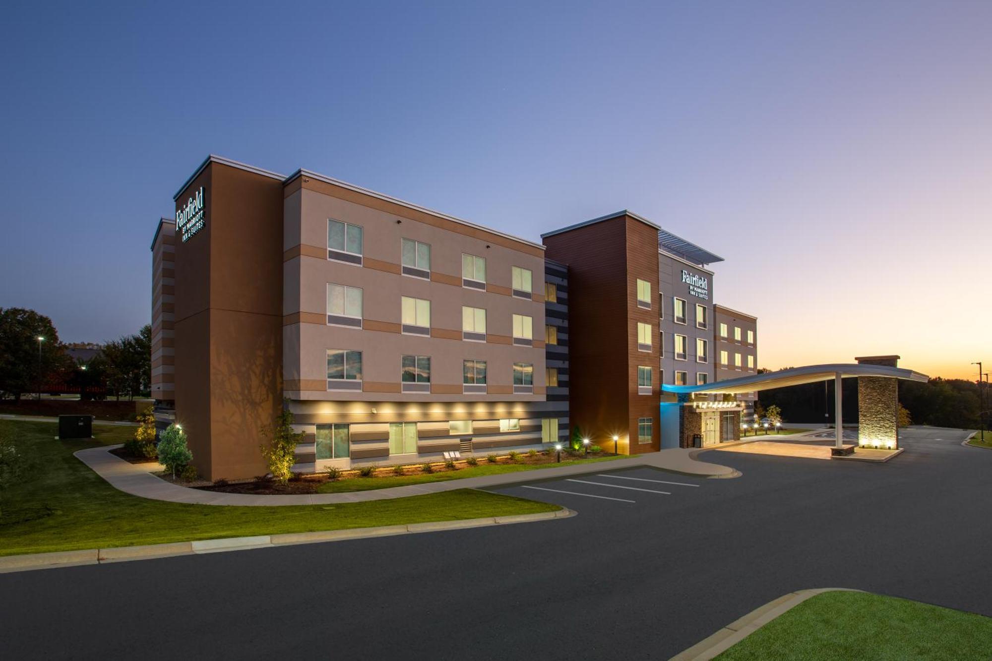 Fairfield Inn & Suites By Marriott Greenville Spartanburg/Duncan Exterior photo